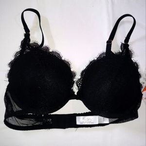 34 B black lace push up bra nwt
